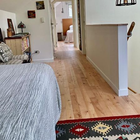Miners Lane Guest House Clyde Bagian luar foto
